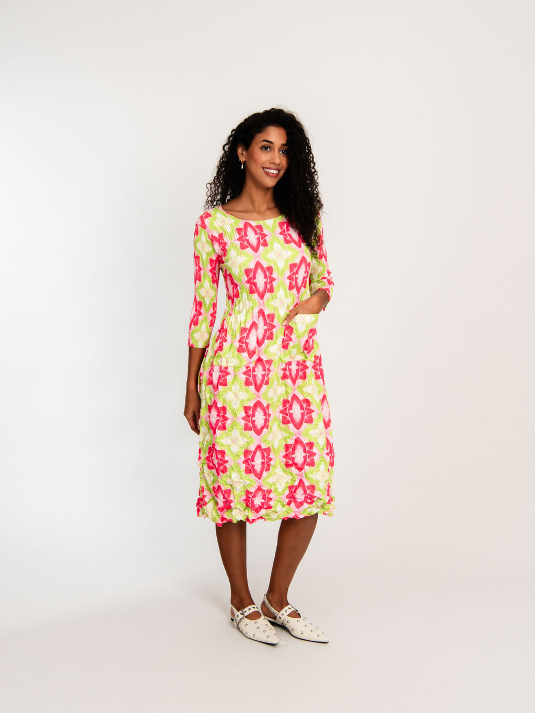 3/4 Sleeve Smash Pocket Dress - Prints