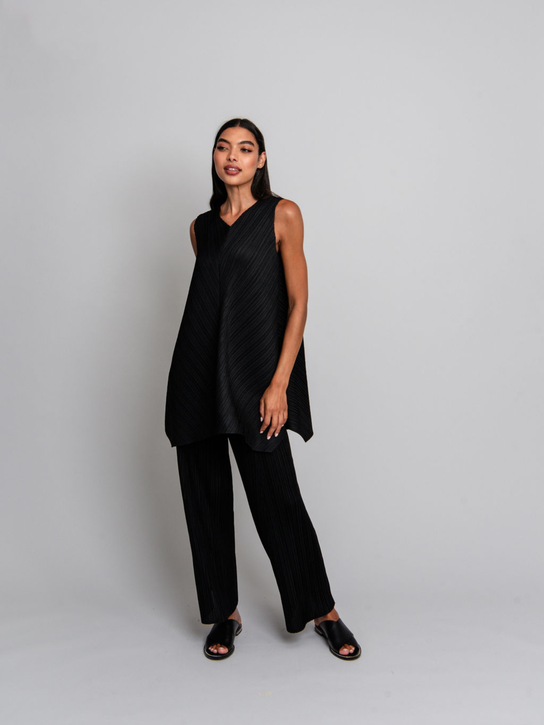 Simply Pleat Swing Pant