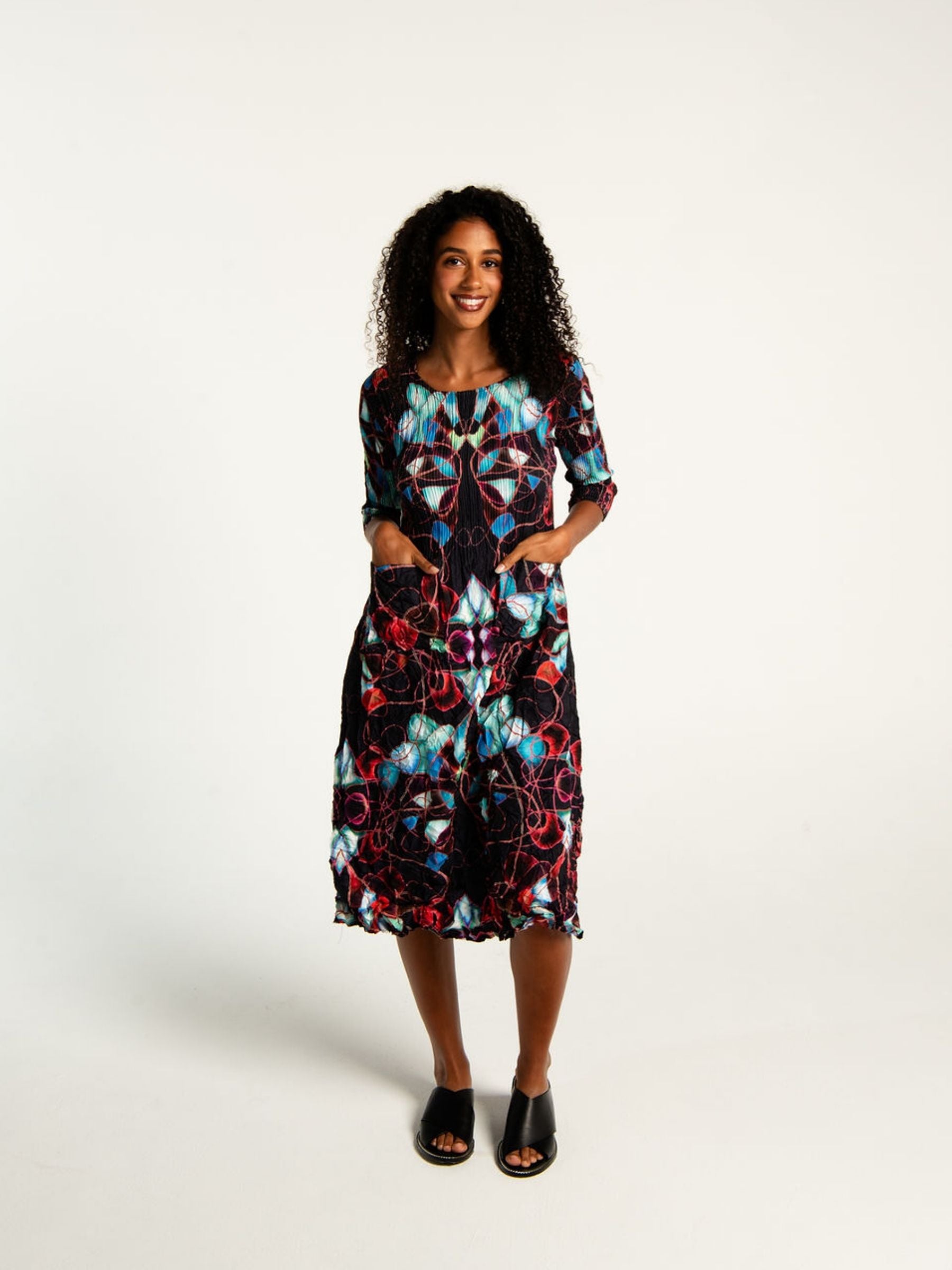 3/4 Sleeve Smash Pocket Dress - Prints | AW26