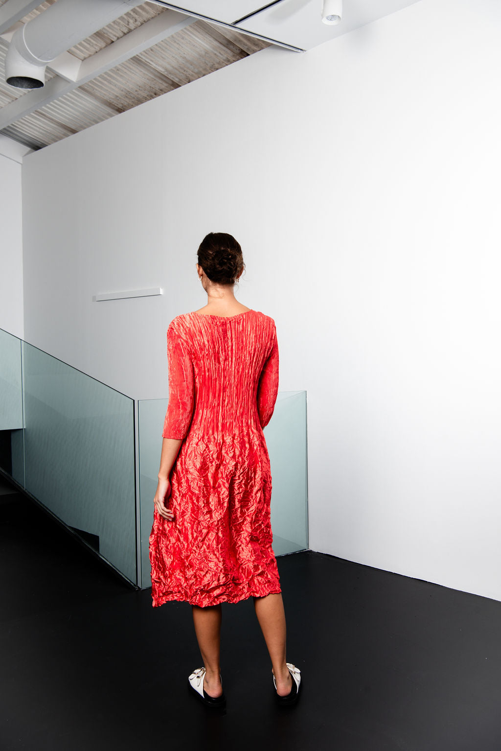 3/4 Sleeve Smash Pocket Dress - Glossy