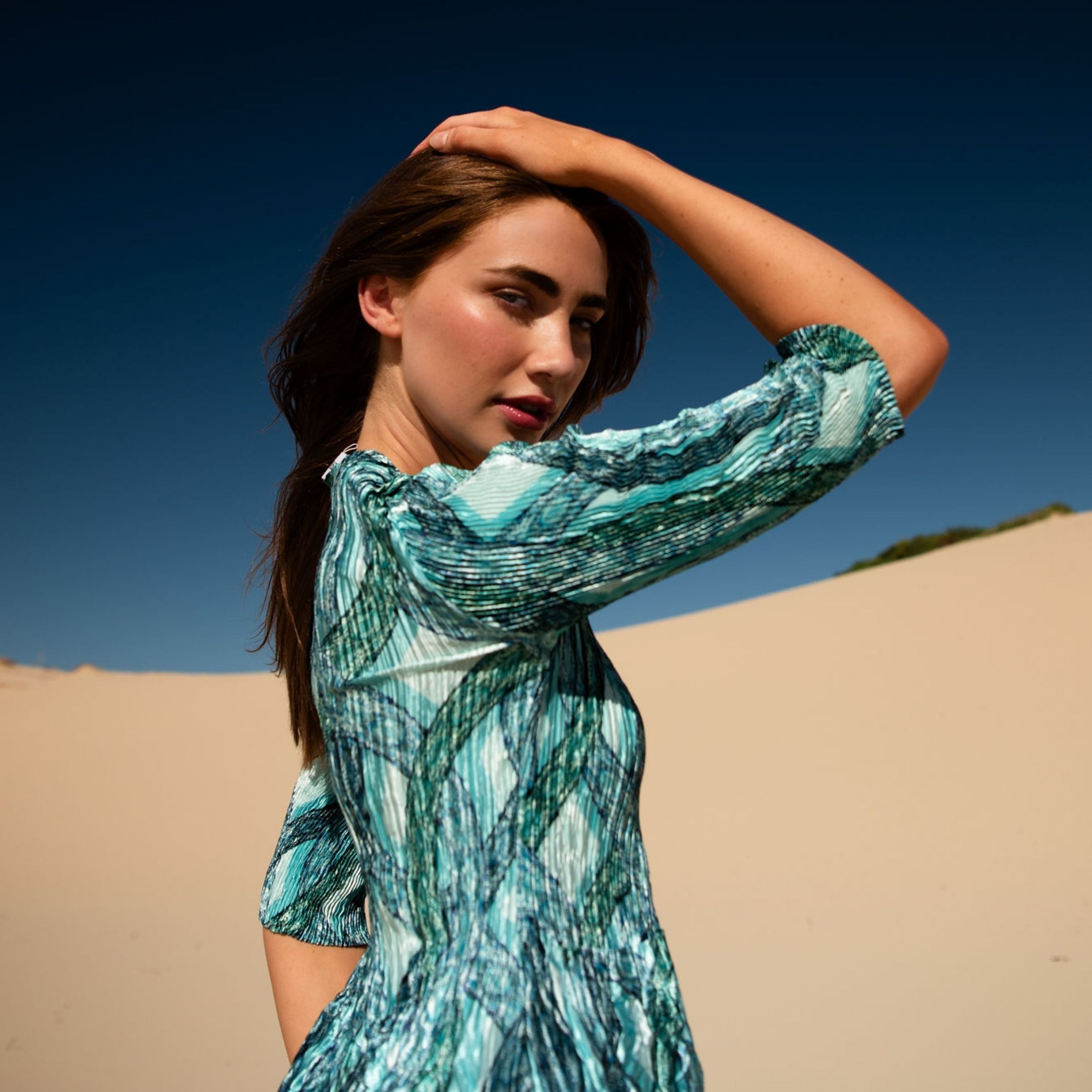 3/4 Sleeve Smash Pocket Dress - Glossy